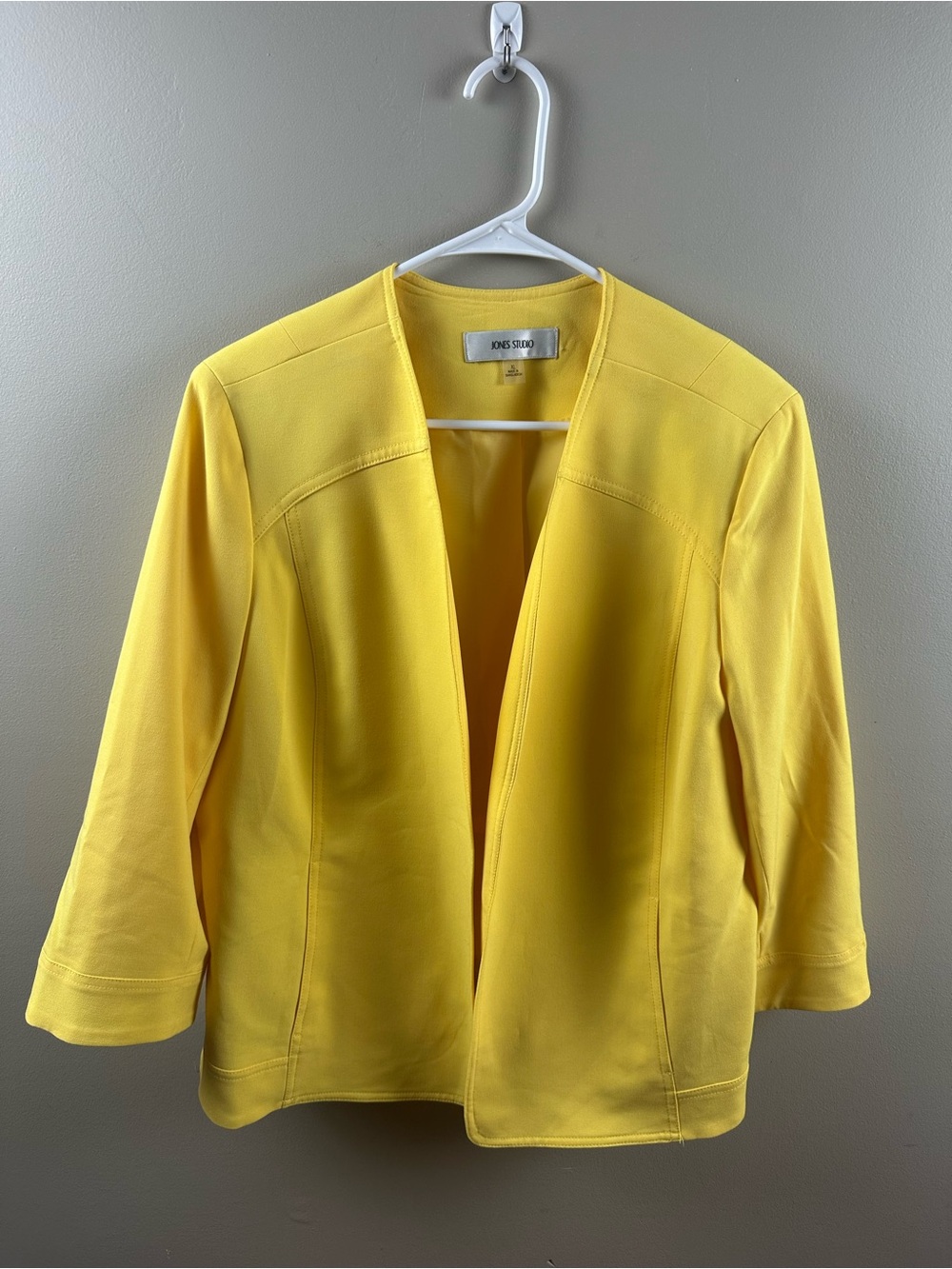 Jones Studio Bright Yellow Collarless Open-Front Blazer